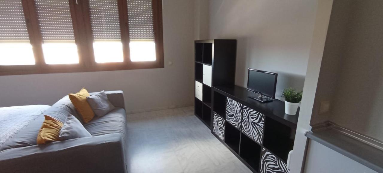 Apartamento Fibes Y Congresos Sewilla Zewnętrze zdjęcie
